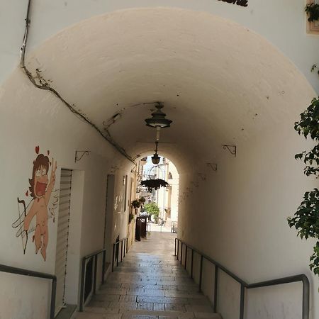 Casa Lori,73 Apartment Grottaglie Bagian luar foto