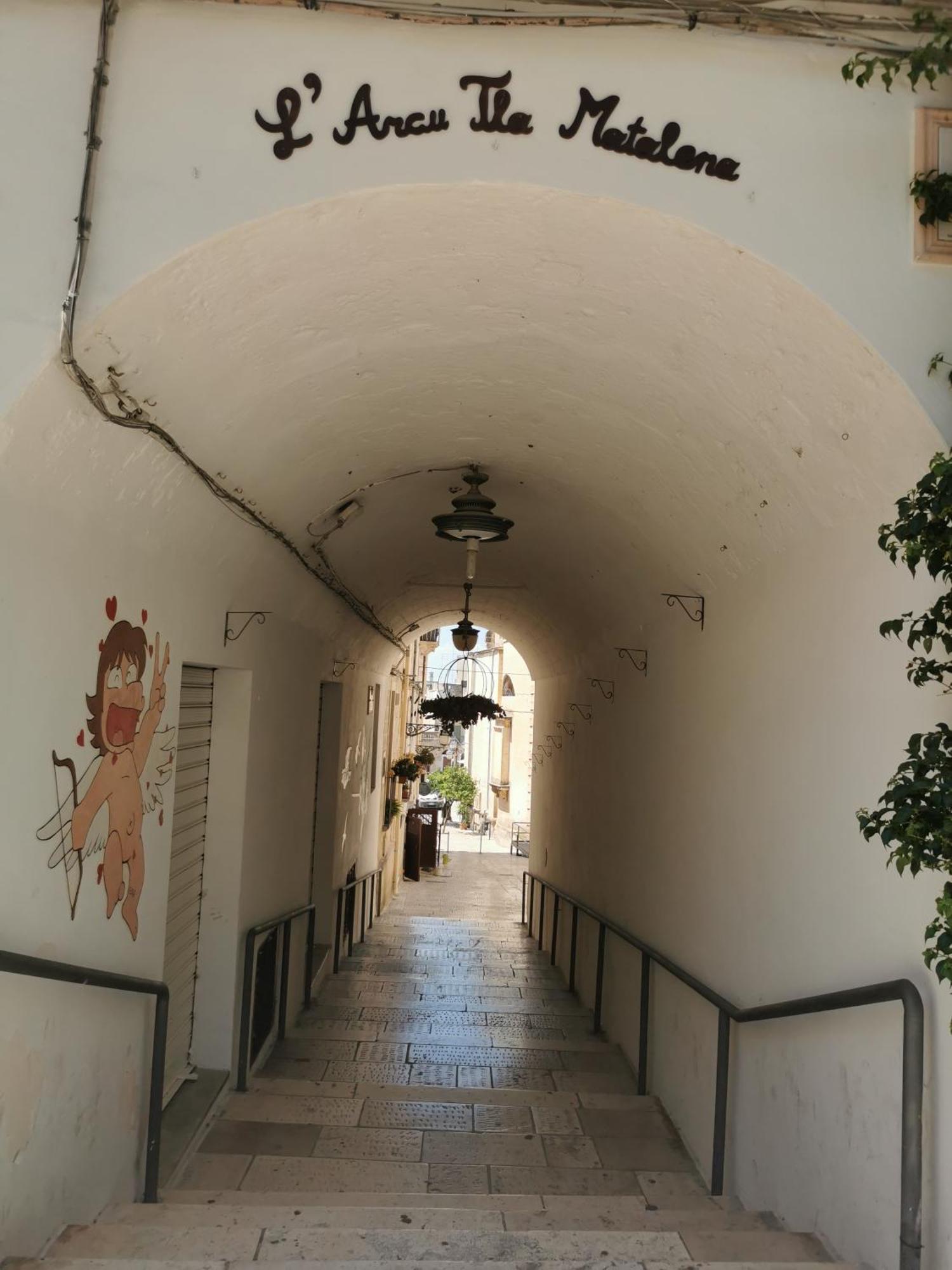 Casa Lori,73 Apartment Grottaglie Bagian luar foto