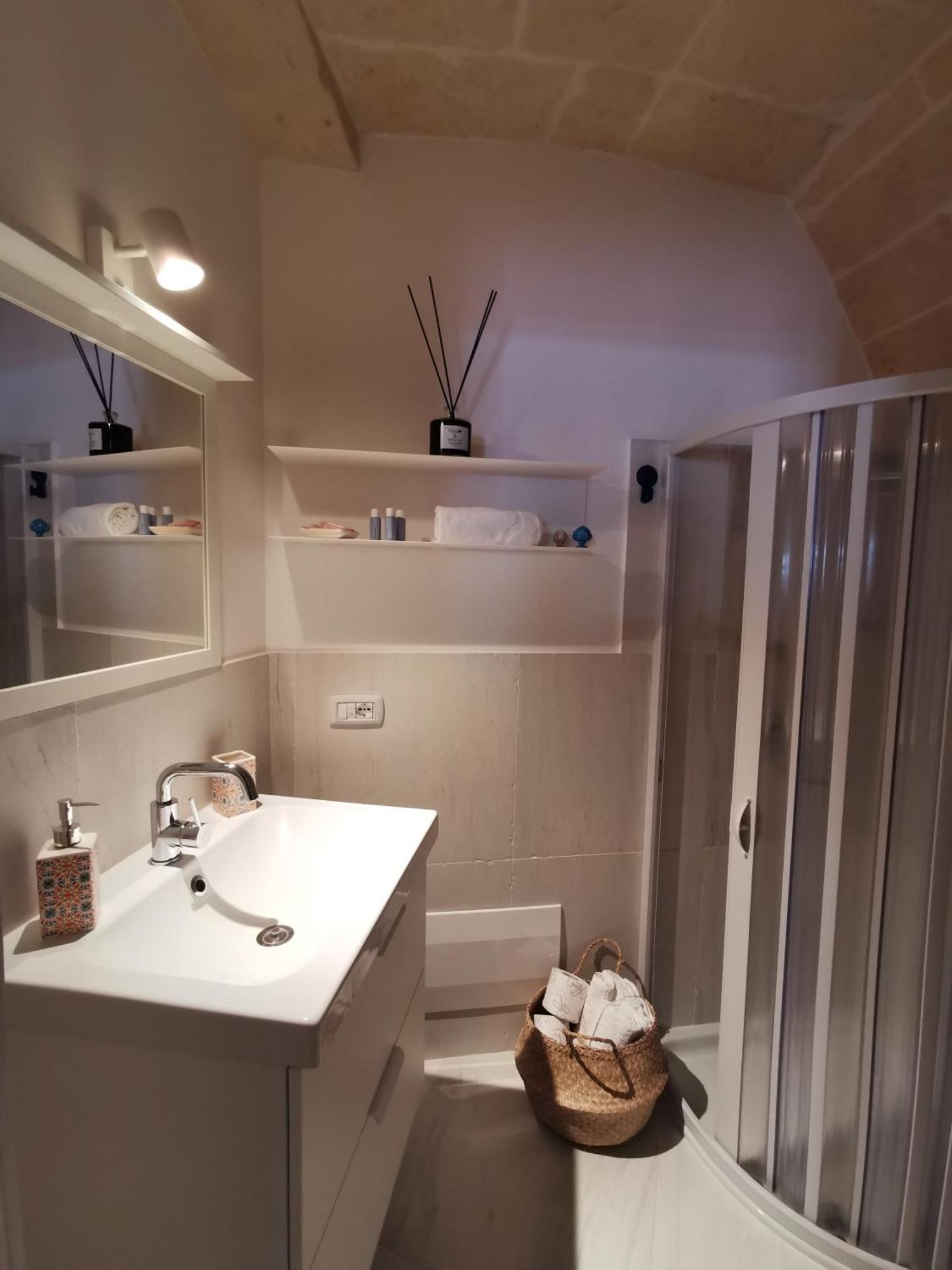 Casa Lori,73 Apartment Grottaglie Bagian luar foto